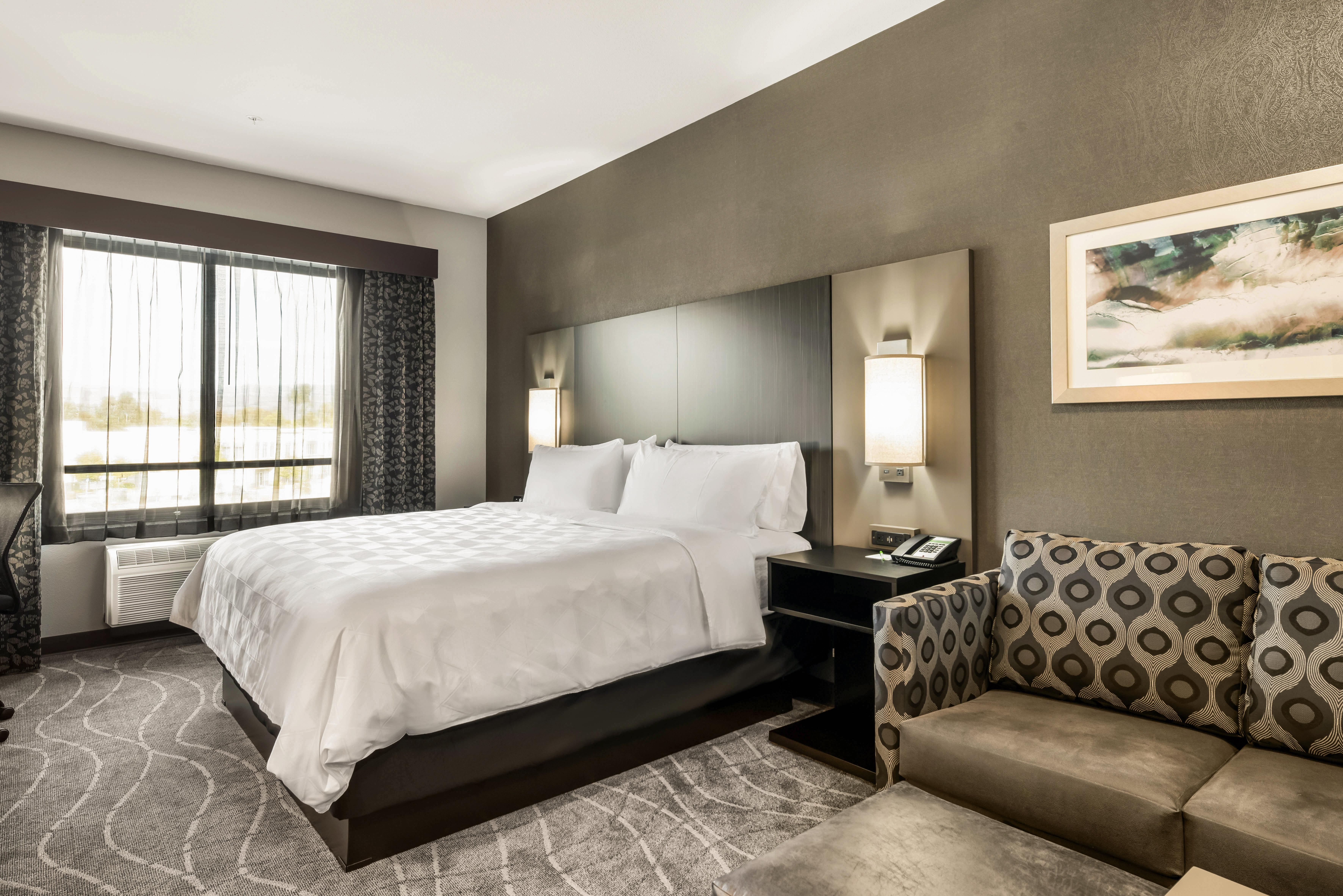 Holiday Inn Hotel & Suites Silicon Valley - Milpitas By Ihg Екстериор снимка