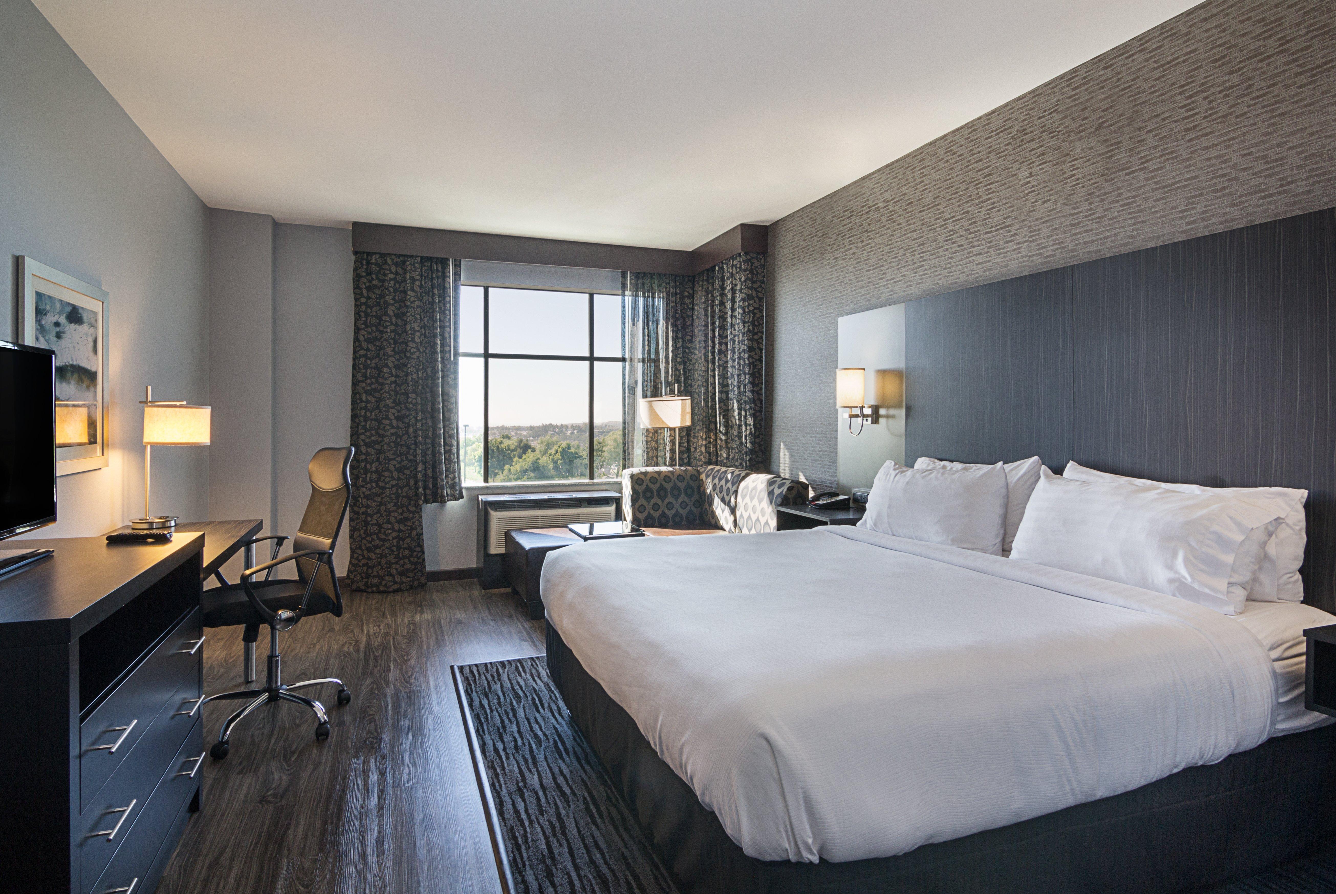 Holiday Inn Hotel & Suites Silicon Valley - Milpitas By Ihg Екстериор снимка