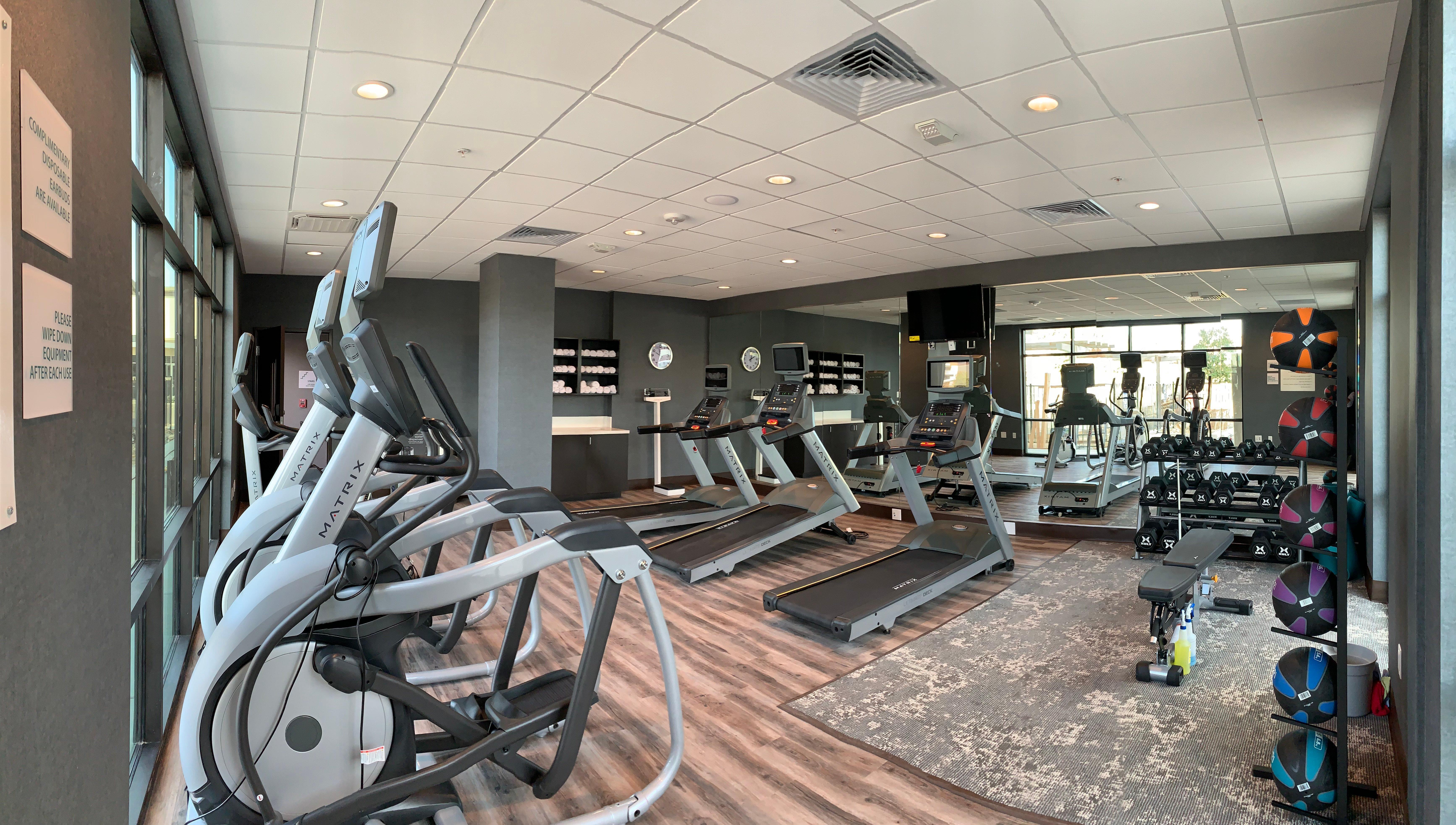 Holiday Inn Hotel & Suites Silicon Valley - Milpitas By Ihg Екстериор снимка