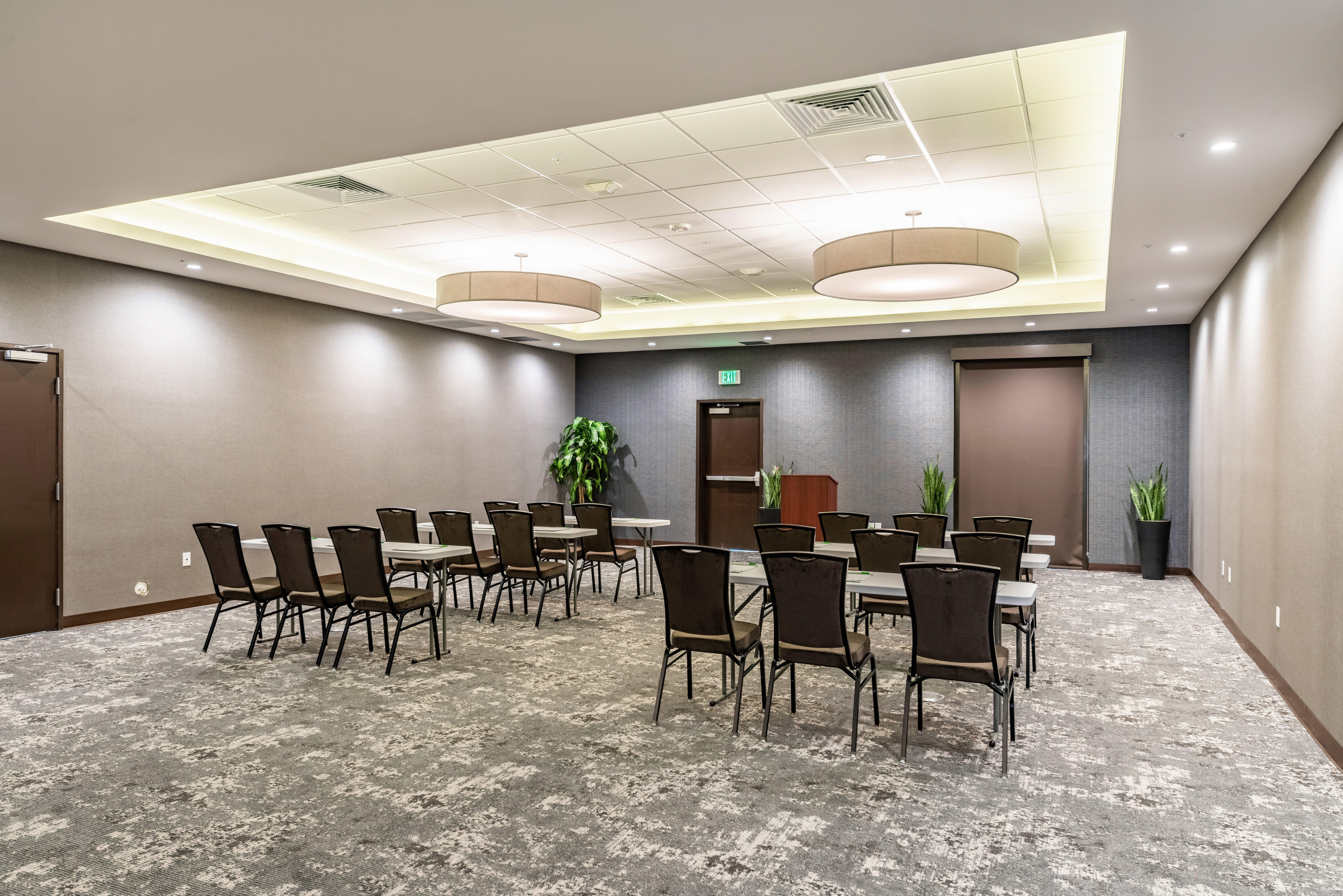 Holiday Inn Hotel & Suites Silicon Valley - Milpitas By Ihg Екстериор снимка
